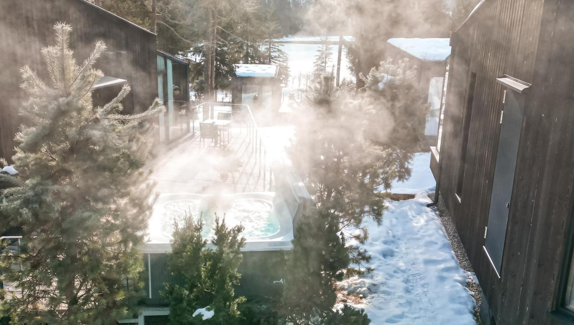 Skyview Chalets Am Camping Toblacher See Exterior foto